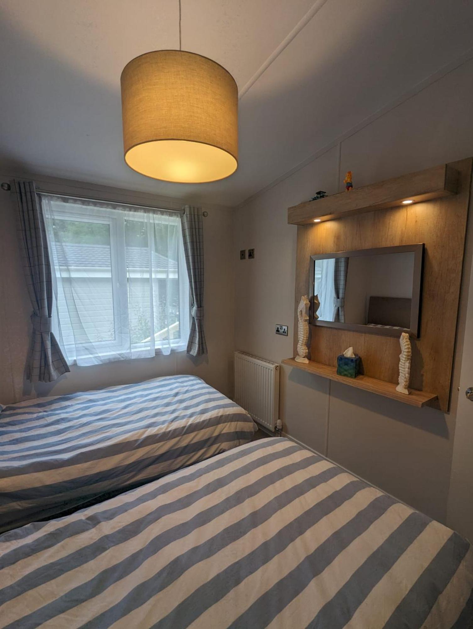 Luxury Stunning Sensation Lodge On 5 Star Shorefield Country Park New Forest Entertainment And Leisure Passes Included Milford on Sea Dış mekan fotoğraf